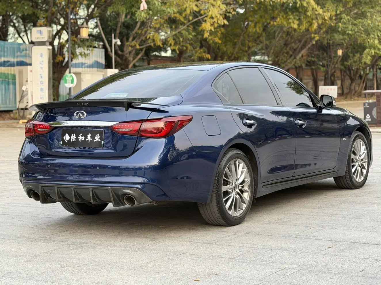 Infiniti Q50L 2018 2.0T China VI