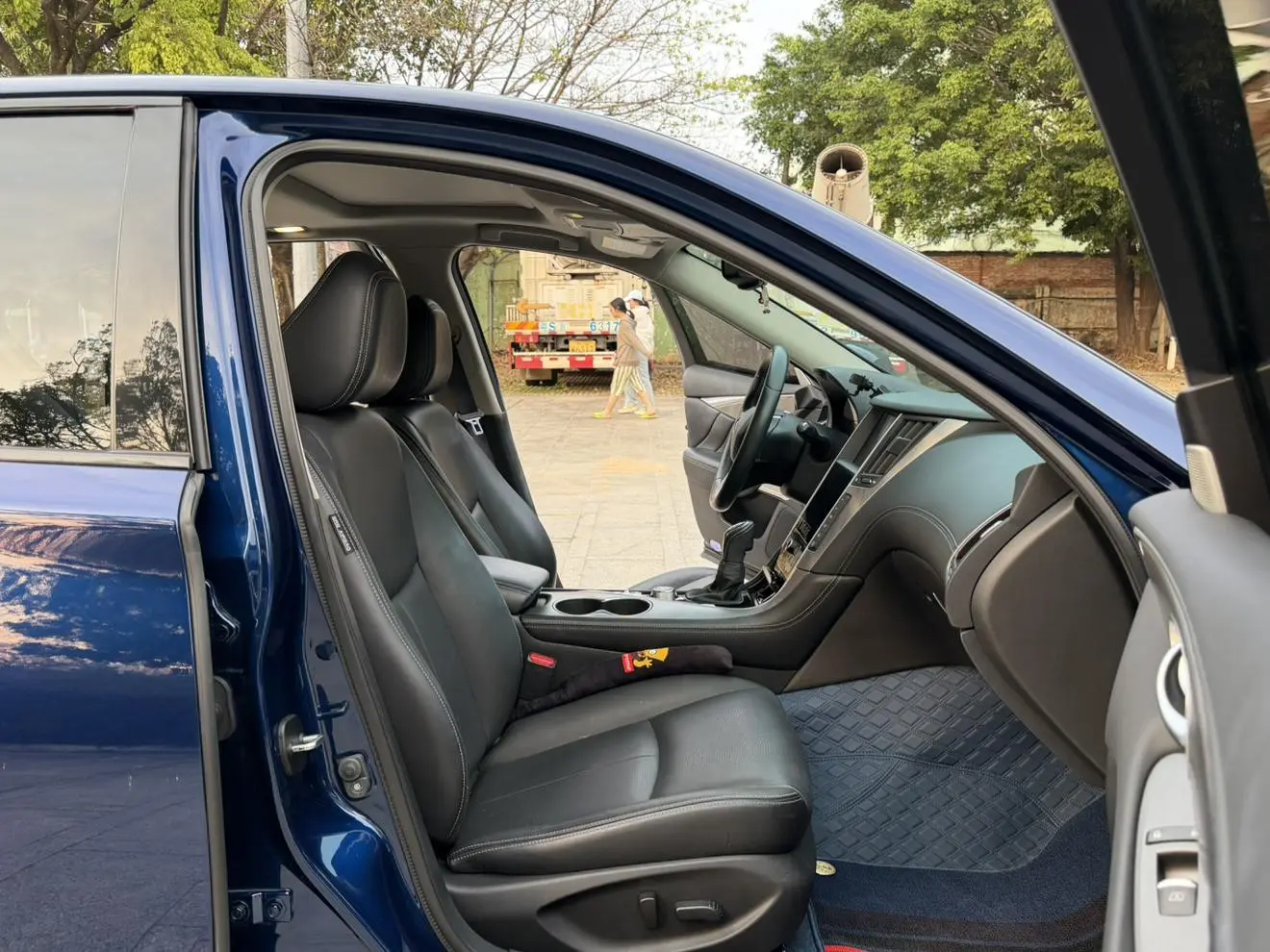 Infiniti Q50L 2018 2.0T China VI