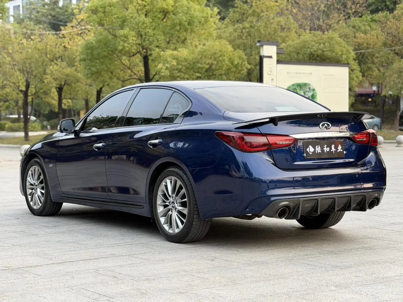 Infiniti Q50L 2018 2.0T China VI