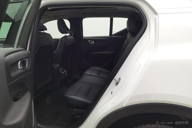 Volvo XC40 2021 T4 4WD Vision Luxury