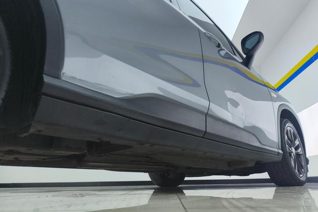 Chevrolet Orlando 2018 Redline 530T Auto Drive (5+2) China V