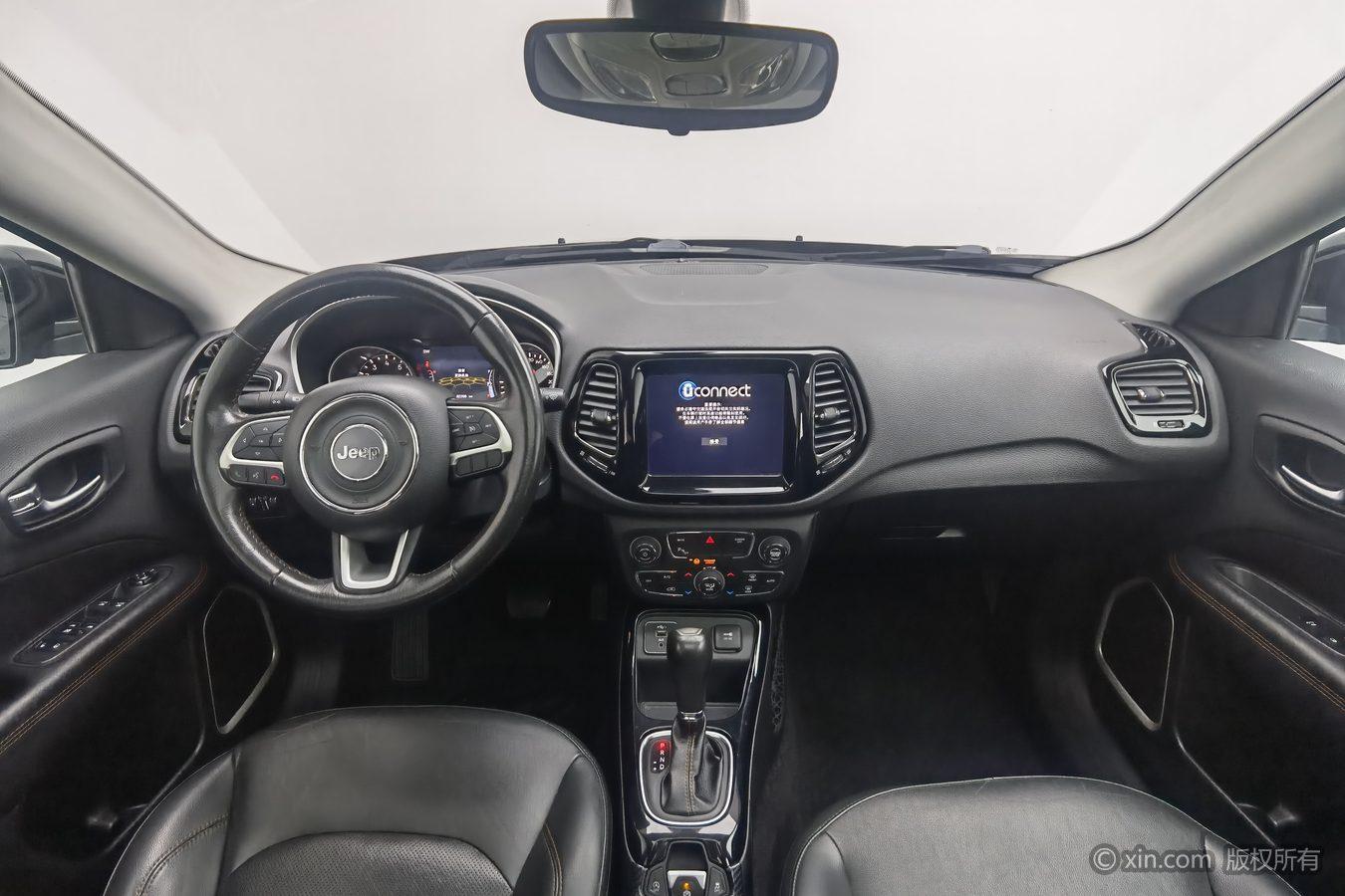 Jeep Compass 2019 220T Auto
