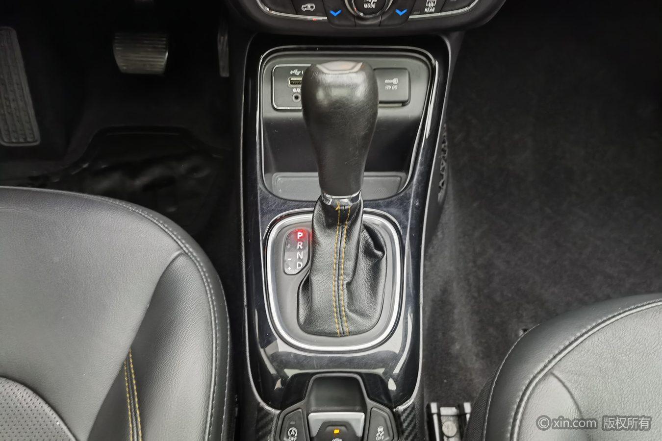 Jeep Compass 2019 220T Auto