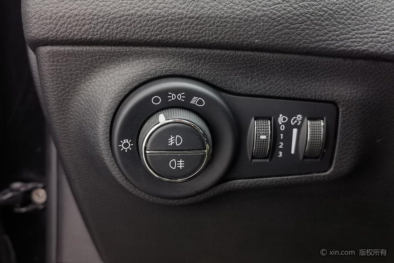 Jeep Compass 2019 220T Auto