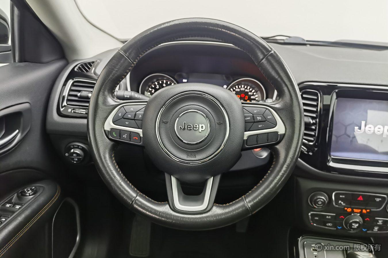 Jeep Compass 2019 220T Auto