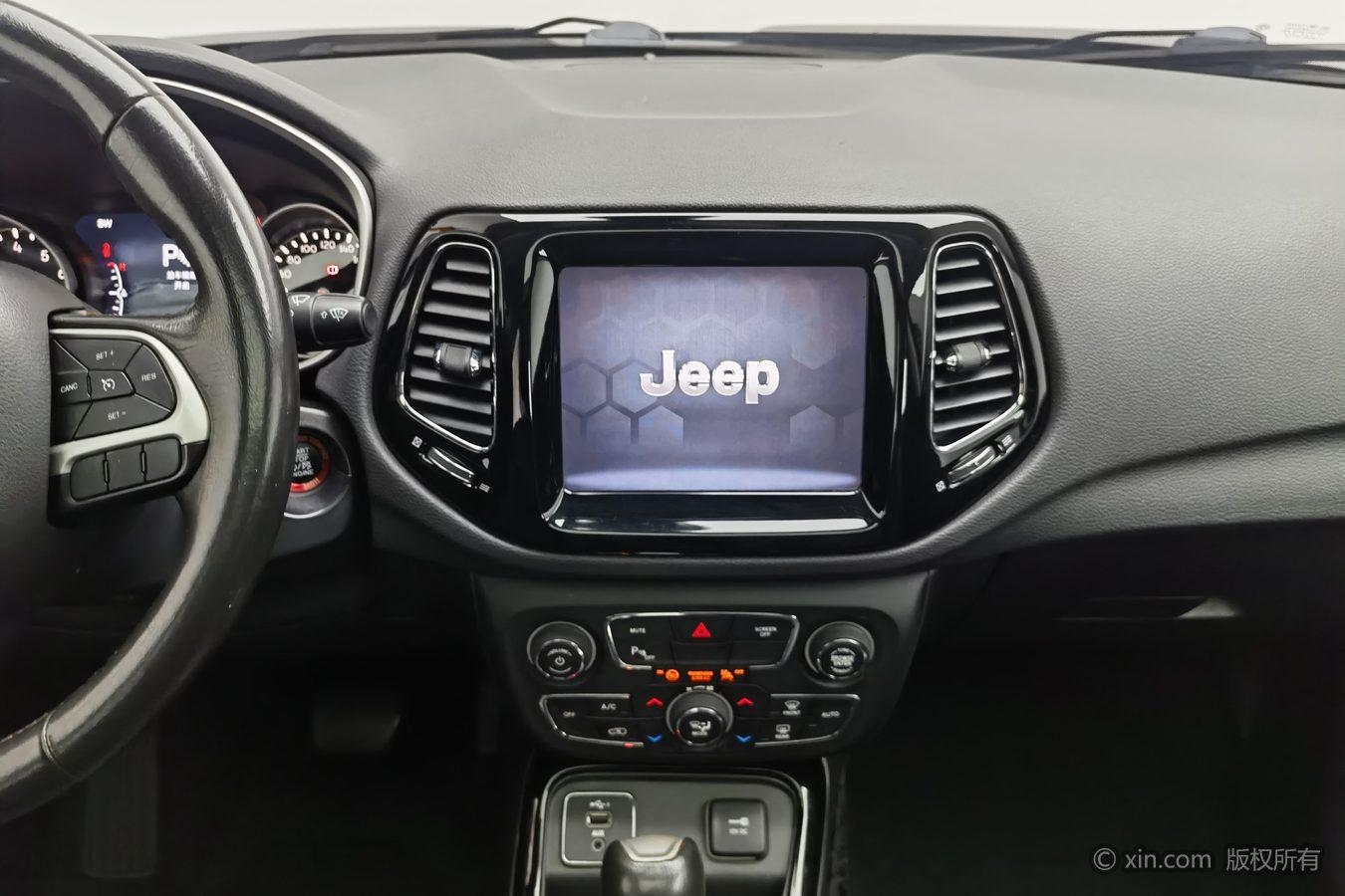 Jeep Compass 2019 220T Auto