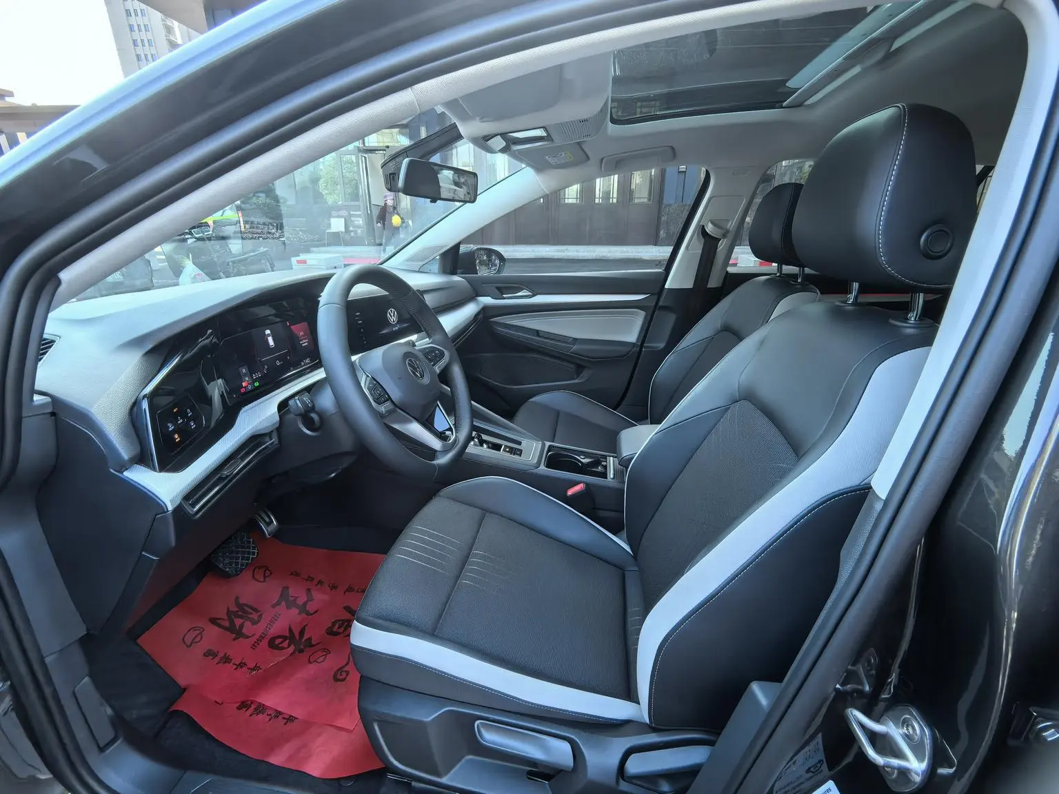 Volkswagen Golf 2023 280TSI DSG Pro