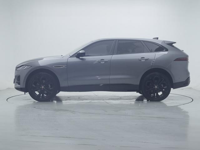 Jaguar F-PACE 2023 P250 HSE