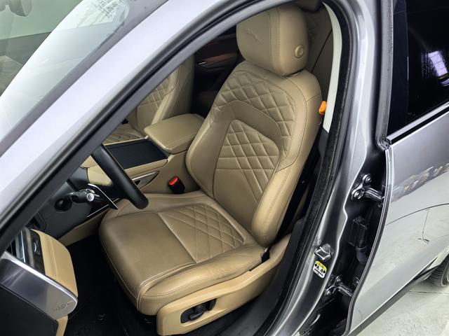 Jaguar F-PACE 2023 P250 HSE