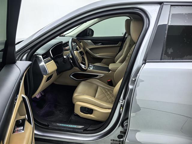 Jaguar F-PACE 2023 P250 HSE