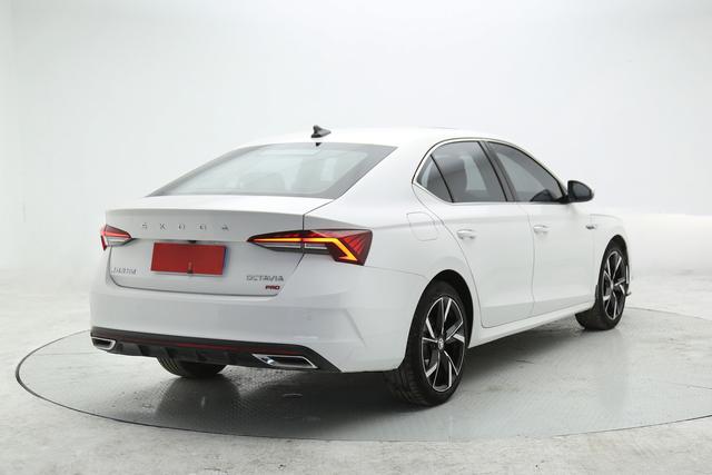 Skoda Octavia 2022 PRO TSI280 DSG Premium Plus