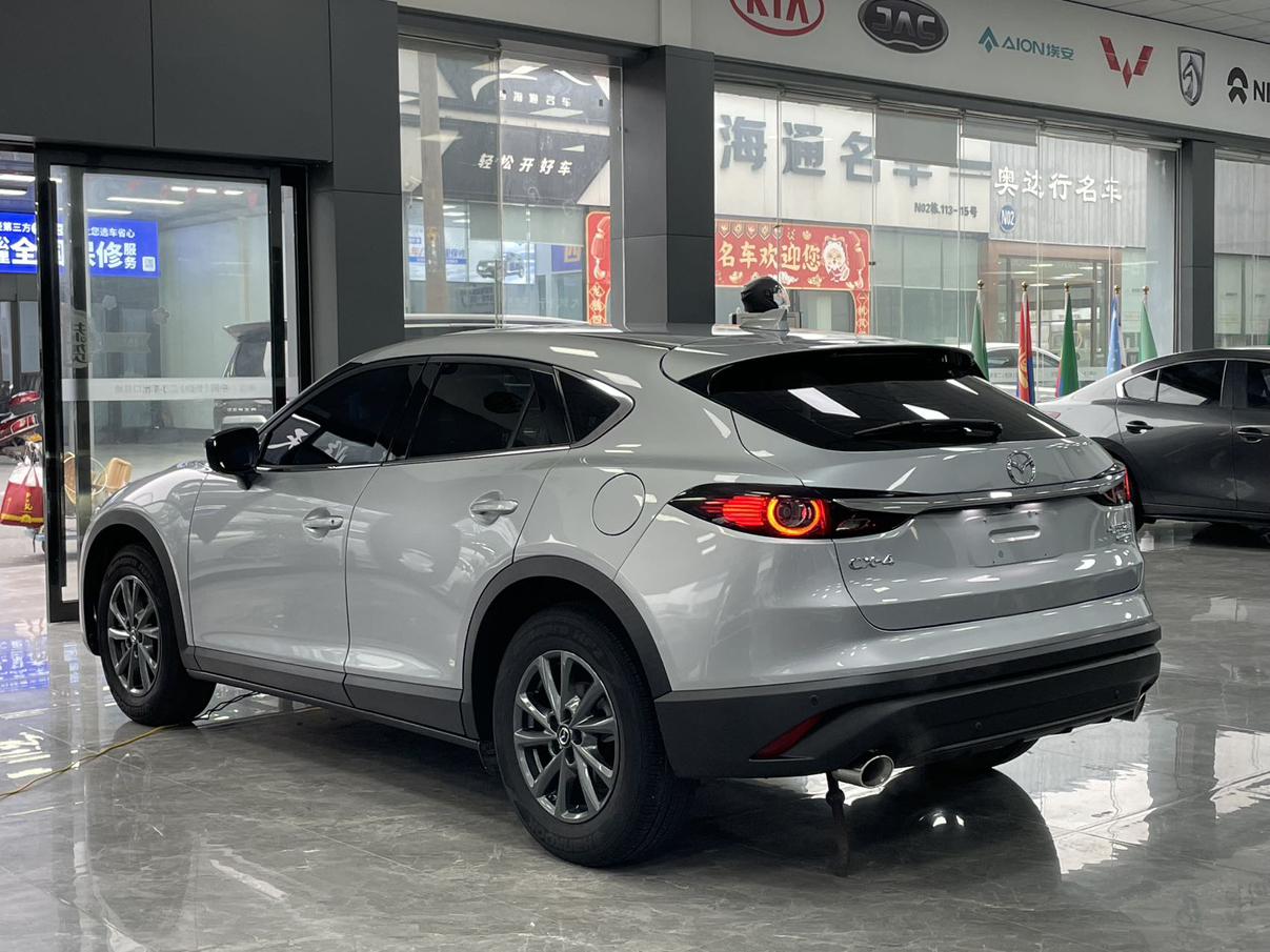 Mazda CX-4 2021 2.0L 2WD Blue Sky Explorer