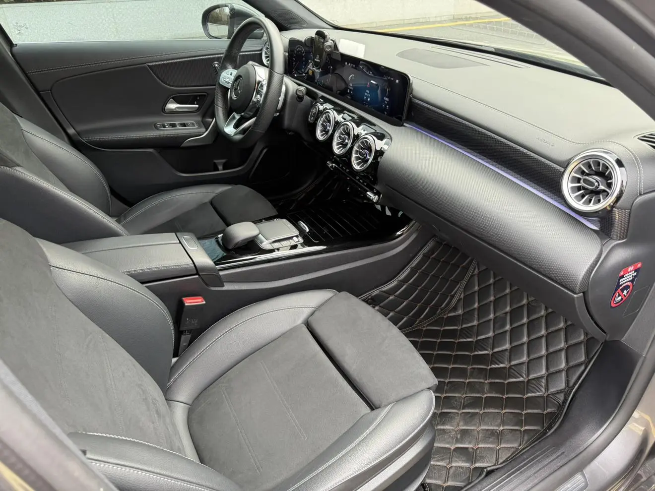 Mercedes-Benz A Class 2021 A 200 L Sport Sedan Fashion