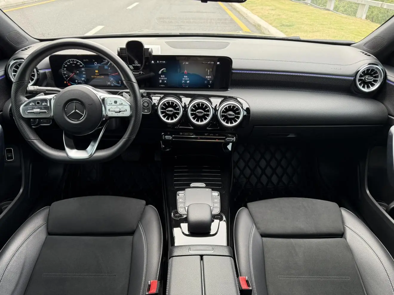 Mercedes-Benz A Class 2021 A 200 L Sport Sedan Fashion