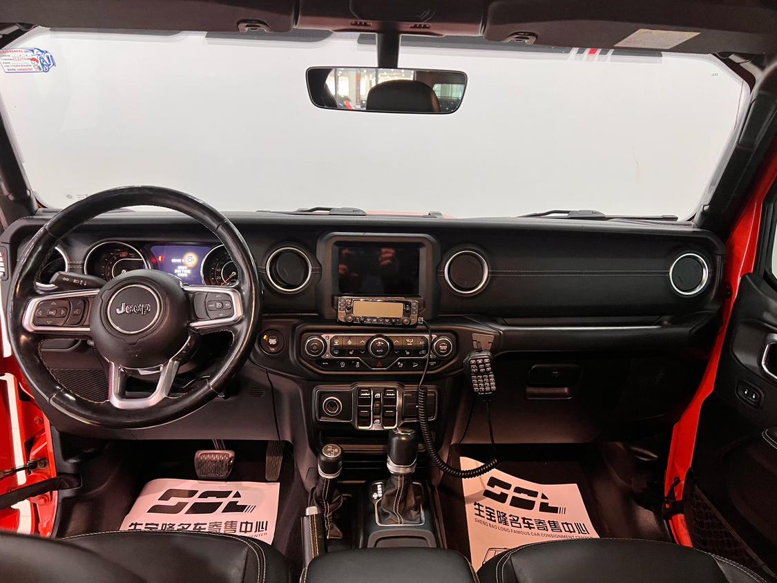 Jeep 2019 2.0T Sahara China VI