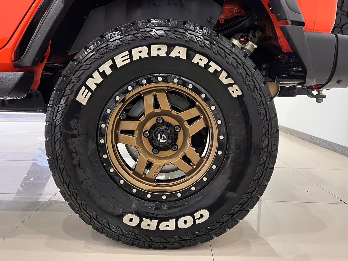 Jeep 2019 2.0T Sahara China VI