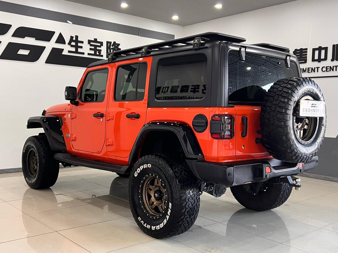 Jeep 2019 2.0T Sahara China VI