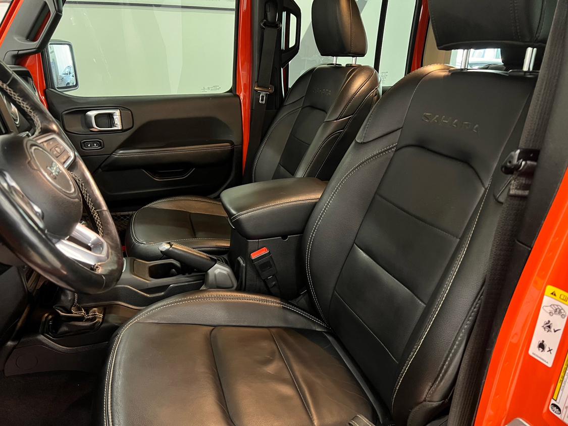 Jeep 2019 2.0T Sahara China VI