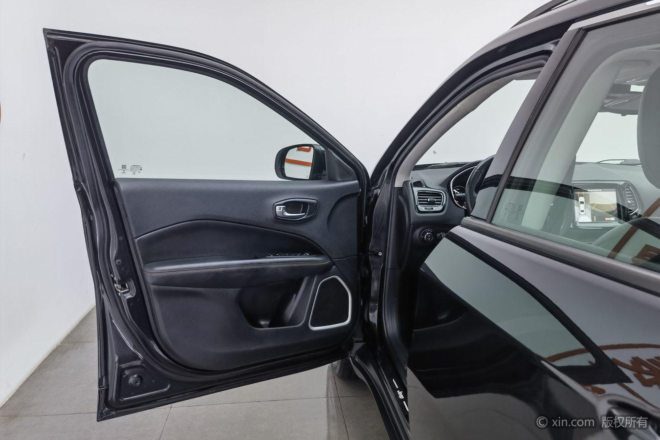 Jeep Compass 2019 220T Auto