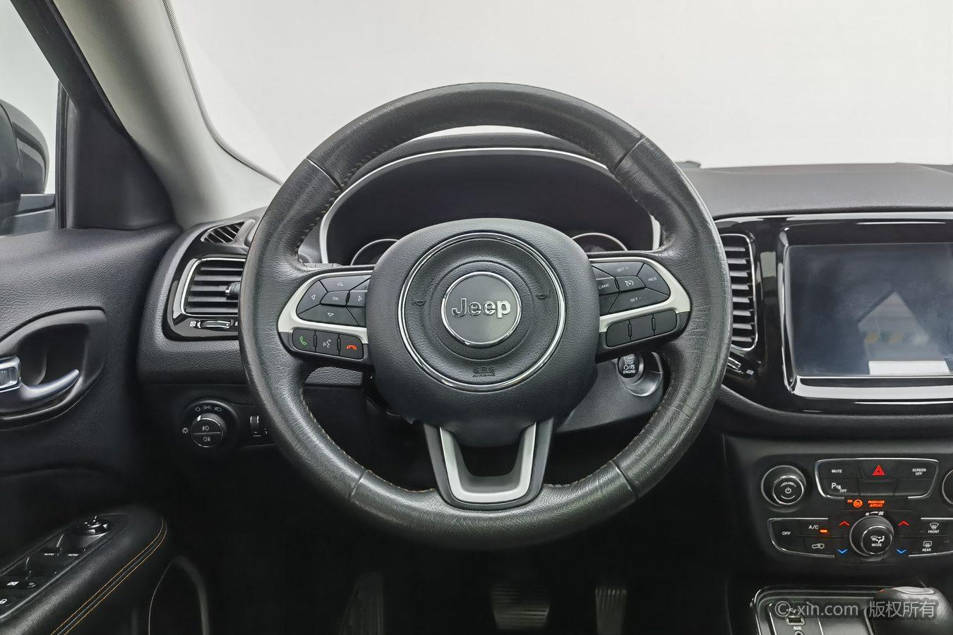 Jeep Compass 2019 220T Auto