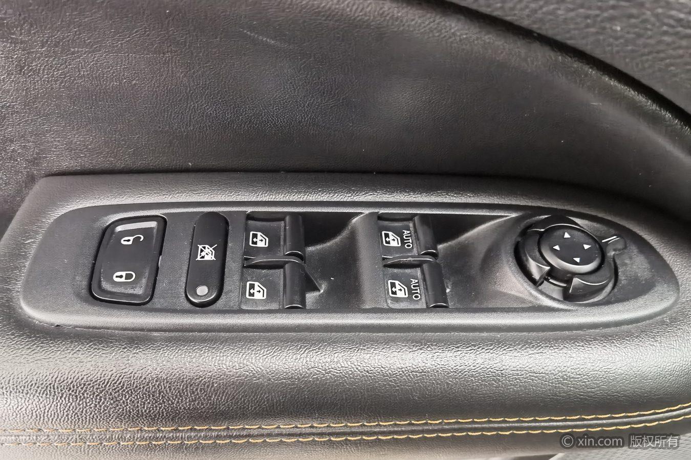 Jeep Compass 2019 220T Auto