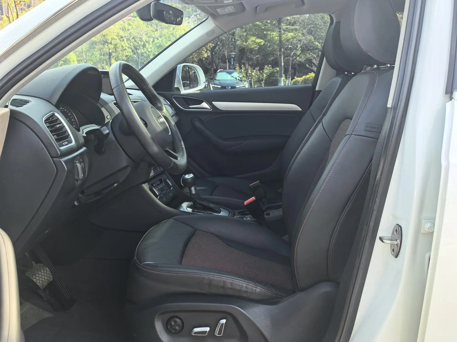 Audi Q3 2018 30 Anniversary 35 TFSI Sport