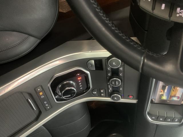 Land Rover Range Rover Evoque 2018 240PS PURE Fashion