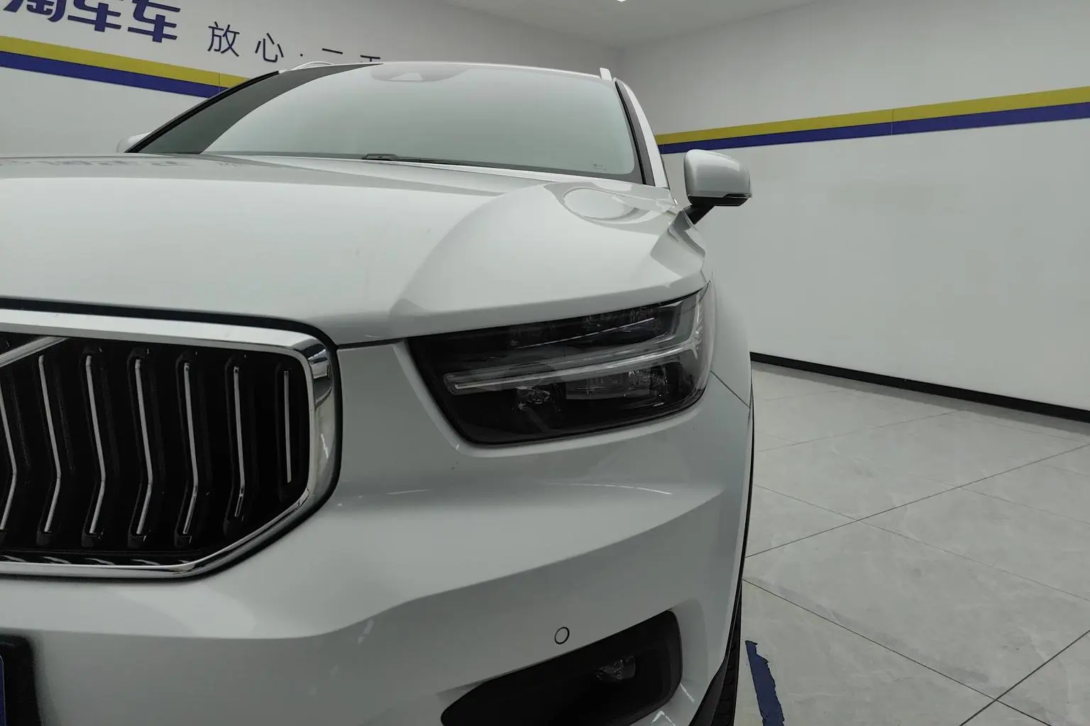 Volvo XC40 2021 T4 4WD Vision Luxury