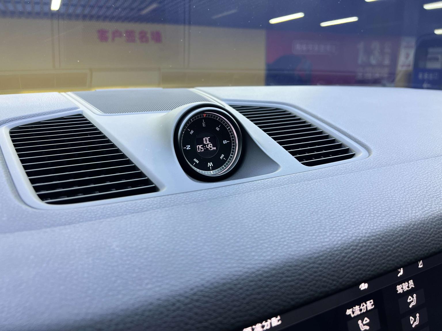 Porsche Cayenne 2019 Cayenne 3.0T