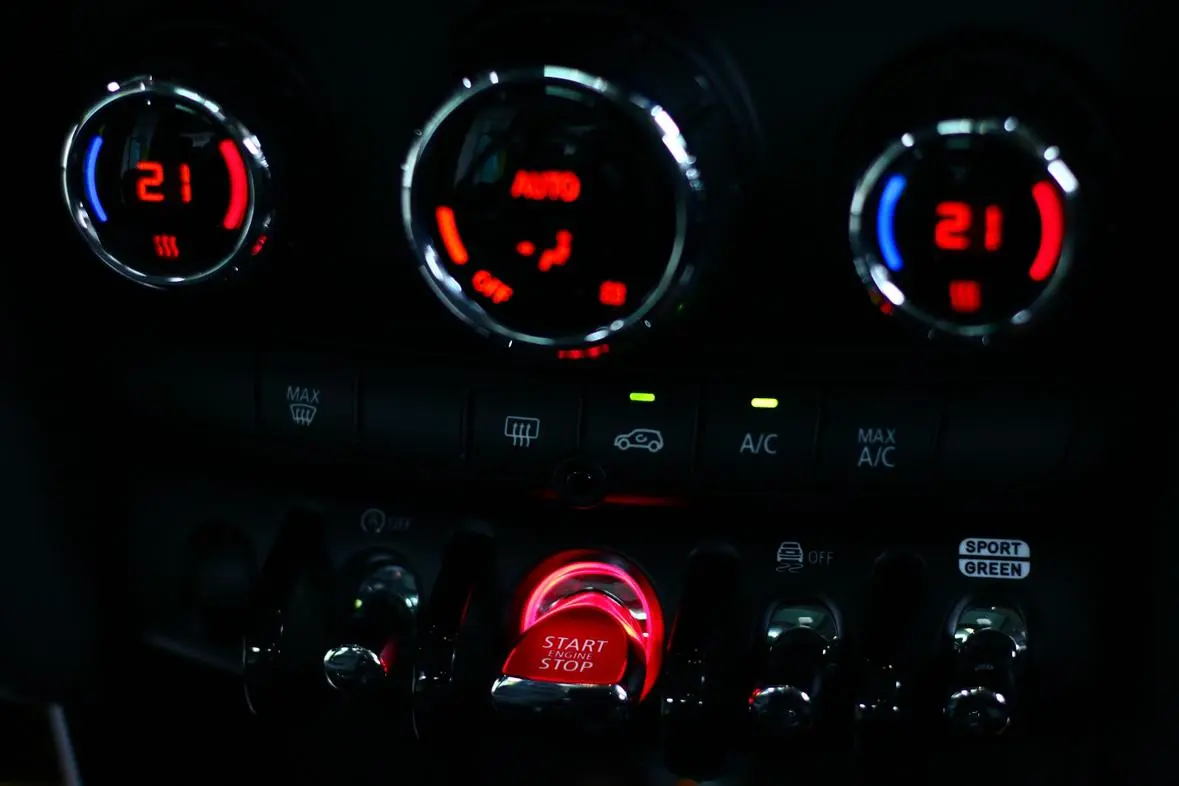 MINI MINI 2023 Facelift 1.5T COOPER 5
