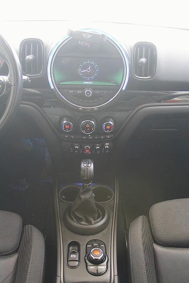 MINI COUNTRYMAN 2018 1.5T COOPER ALL4 Classic group
