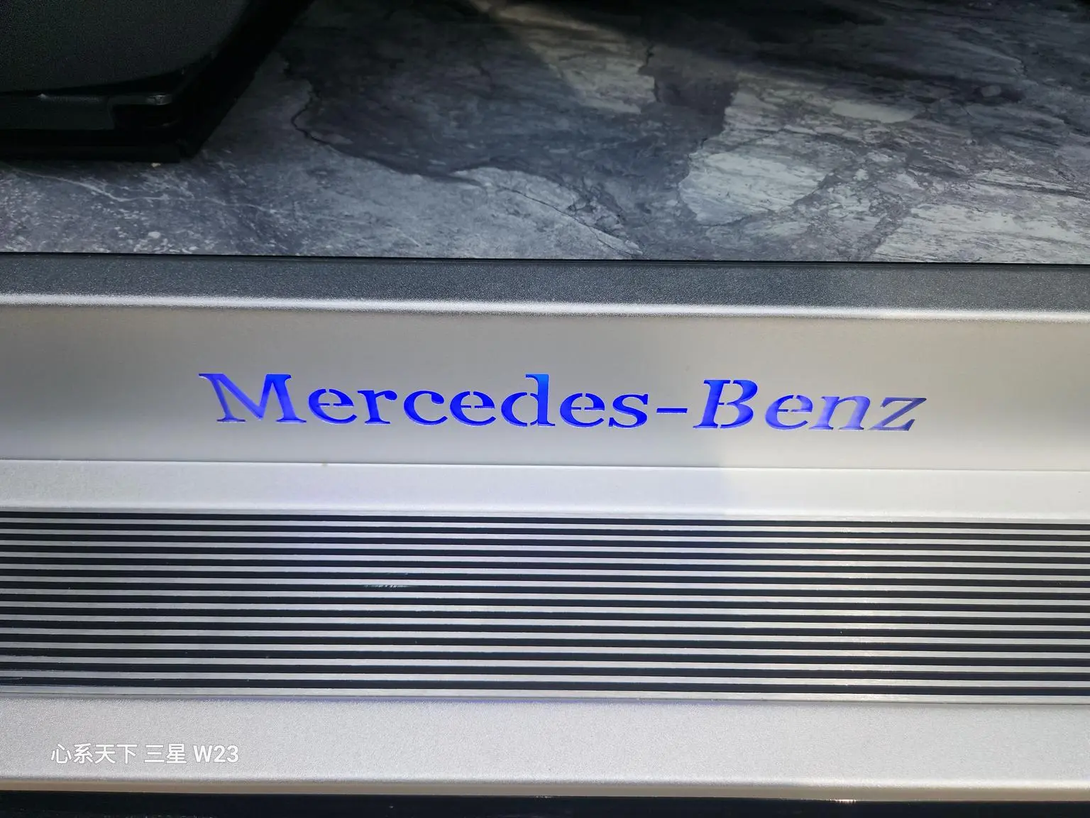 Mercedes-Benz 2023 2.0T Business 7 seat