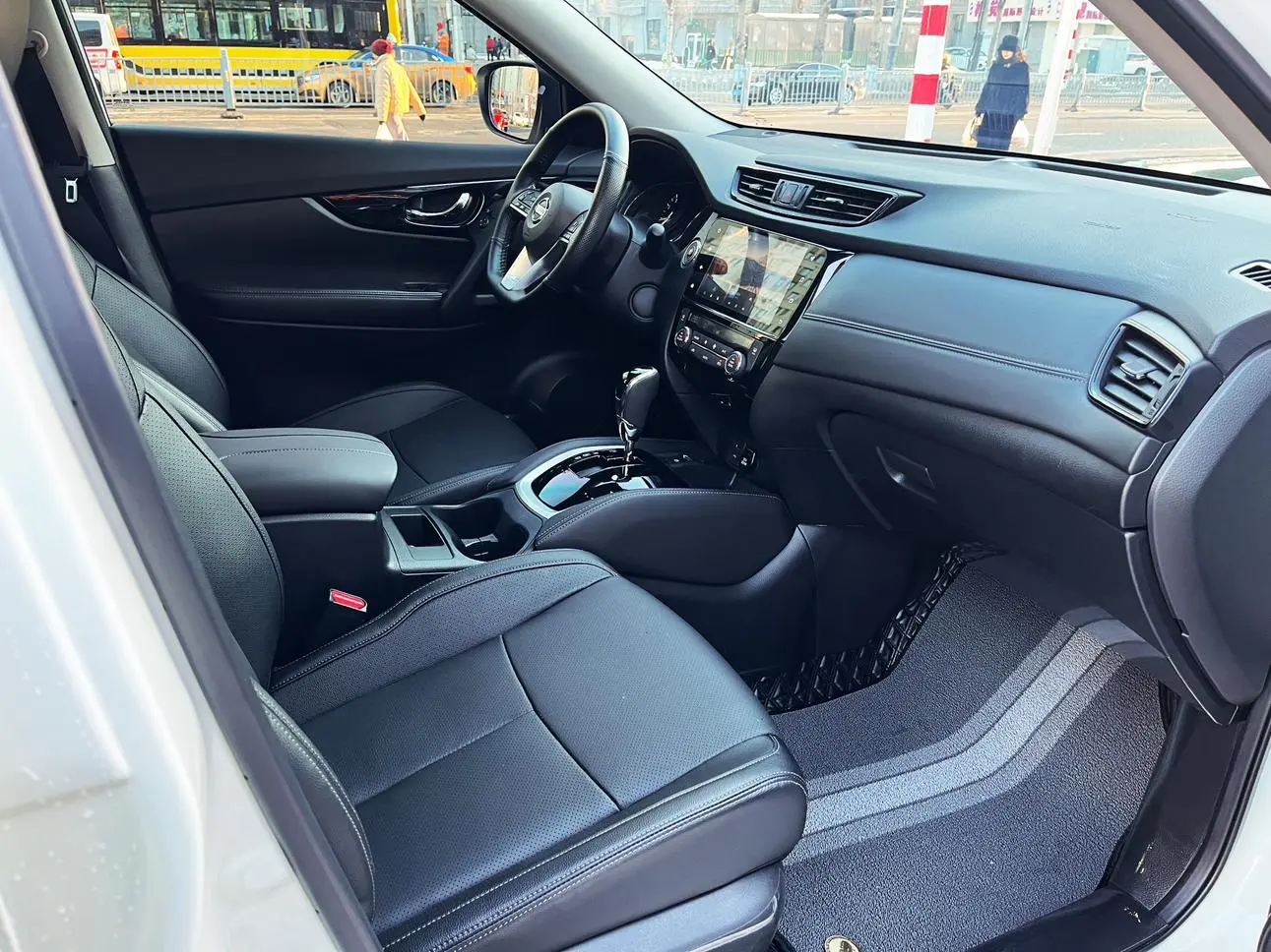 Nissan X-Trail 2023 Classic 2.0L 2WD Smart Connected