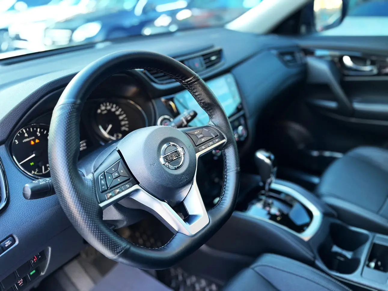 Nissan X-Trail 2023 Classic 2.0L 2WD Smart Connected