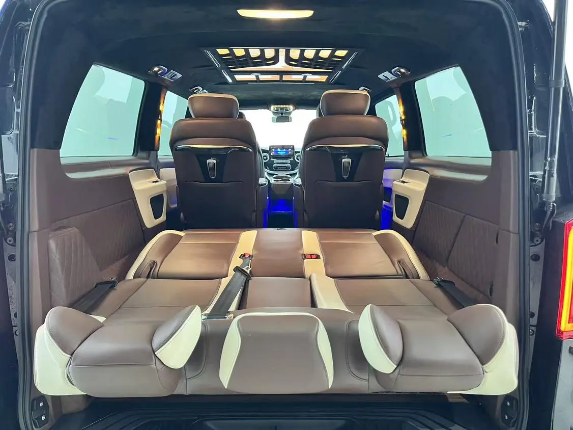 Mercedes-Benz 2021 2.0T Elite 7 seat