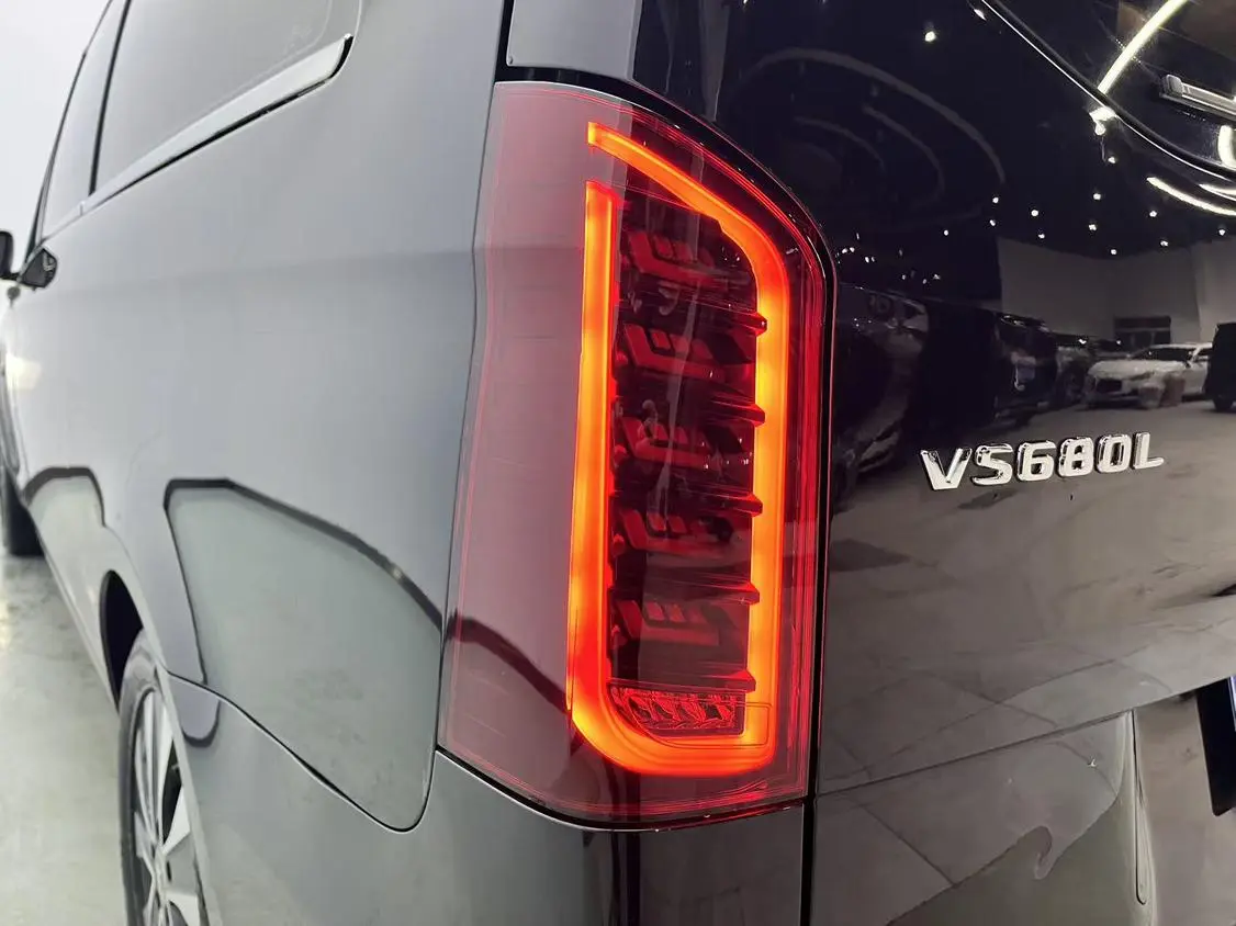 Mercedes-Benz 2021 2.0T Elite 7 seat