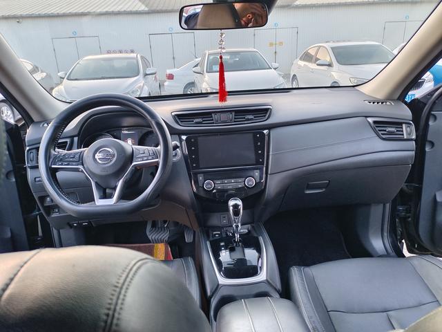 Nissan X-Trail 2020 2.0L CVT Smart Connected Premium Plus 2WD