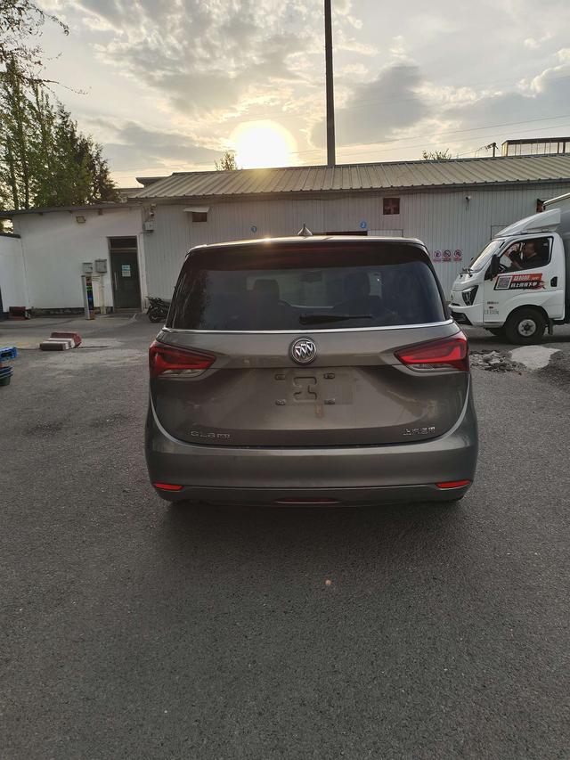 Buick GL6 2019 18T 5 seat Connected Luxury China V