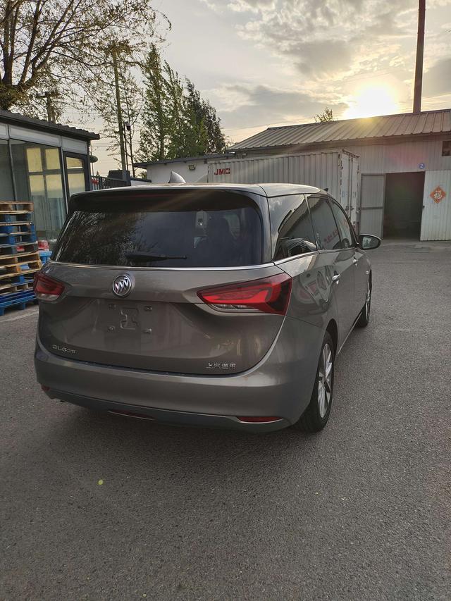 Buick GL6 2019 18T 5 seat Connected Luxury China V