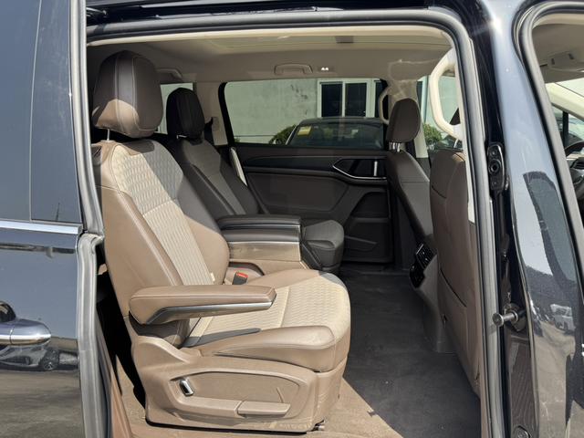 Volkswagen Viloran 2024 330TSI Business
