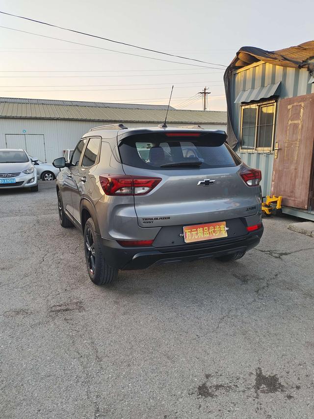 Chevrolet Trailblazer 2019 435T Redline CVT 2WD Chi Sharp China VI