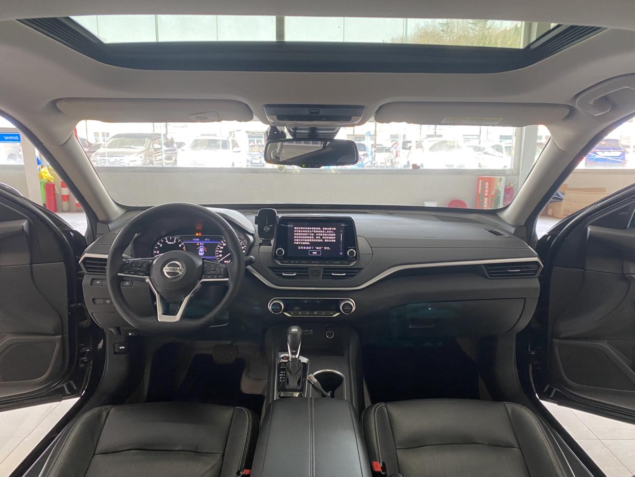Nissan Teana 2020 Facelift 2.0L XL Upper Smart Drive