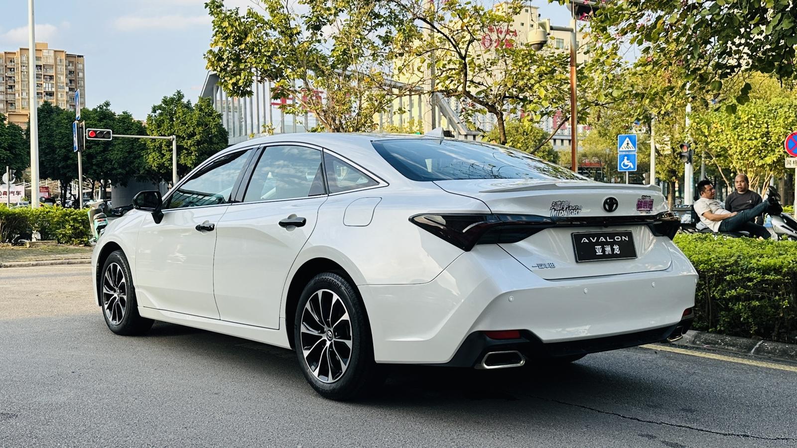 Toyota Avalon 2023 2.5L Auto Luxury