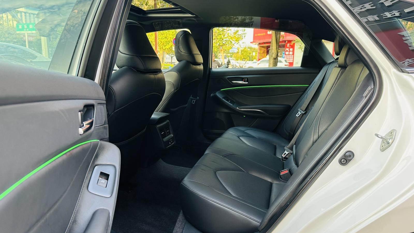 Toyota Avalon 2023 2.5L Auto Luxury