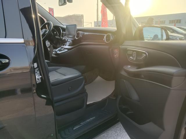 Mercedes-Benz V Class 2018 V 260 Navigator China V