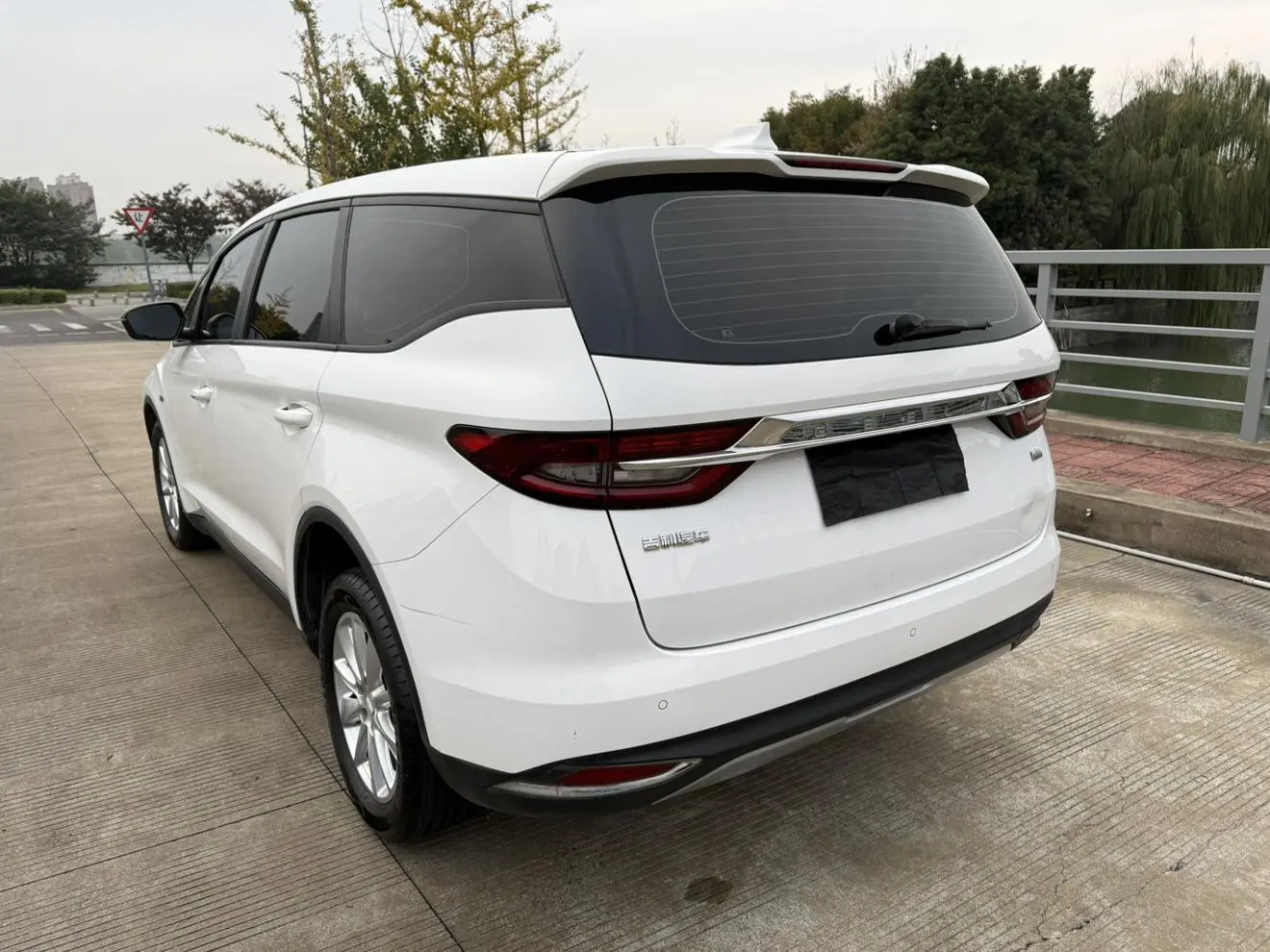 Geely 2019 1.8TD Auto Comfort Enjoy