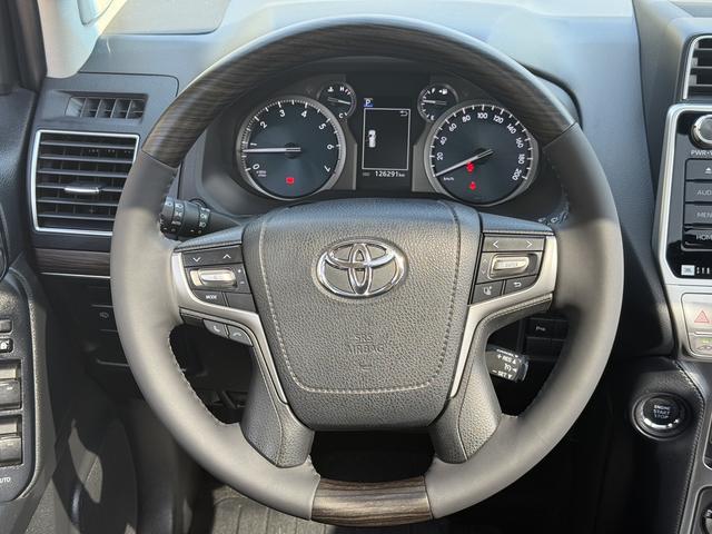 Toyota Prado 2018 3.5L Auto TX-L NAVI Rear spare tire