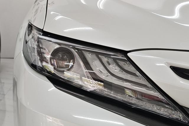 Toyota Camry 2022 2.0S Knight
