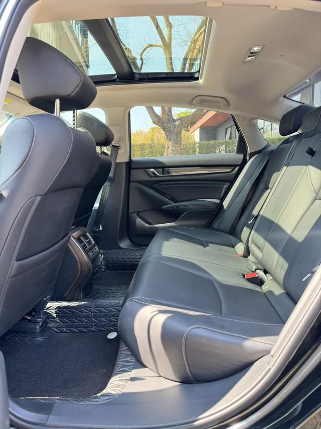 Honda Accord 2022 260TURBO fantasy night Premium