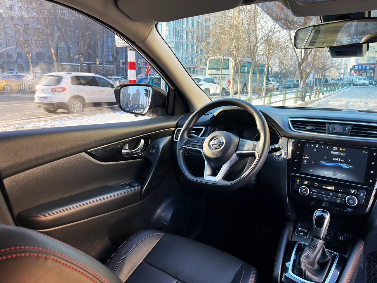 Nissan Qashqai 2022 2.0L XV Smart Enjoy